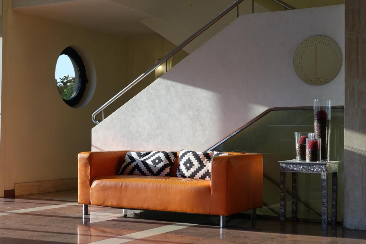 Hotel Imperatori Рим Экстерьер фото